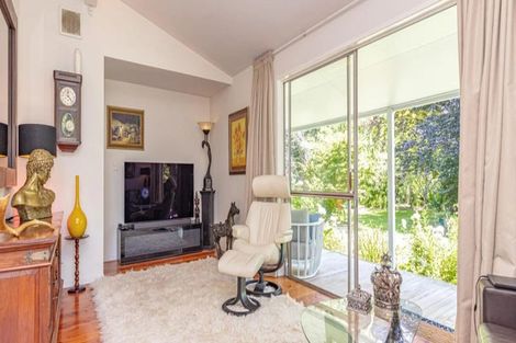 Photo of property in 274 High Street North, Carterton, 5713