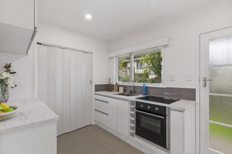 Photo of property in 2/108 Great South Road, Manurewa, Auckland, 2102