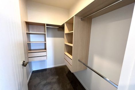 Photo of property in 10 Rossbeg Lane, Flat Bush, Auckland, 2019