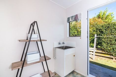 Photo of property in 3a Dorothy Drive, Acacia Bay, Taupo, 3330