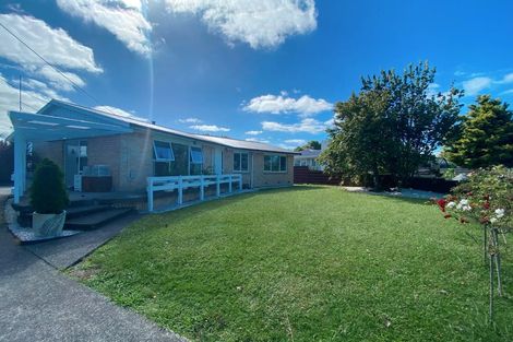 Photo of property in 12 Paulette Place, Queenwood, Hamilton, 3210