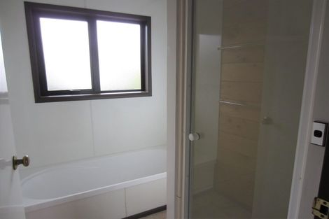 Photo of property in 19 Factory Road, Belfast, Christchurch, 8051