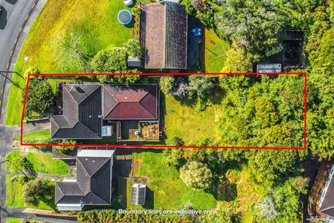 Photo of property in 1/8 Alexander Avenue, Torbay, Auckland, 0630