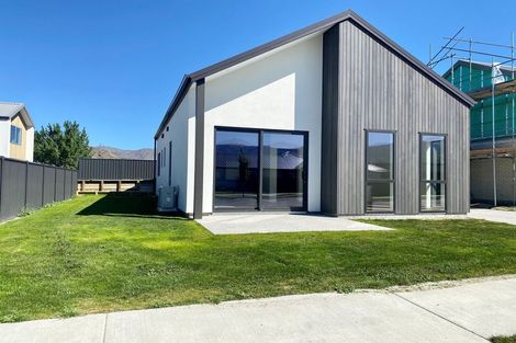 Photo of property in 39 Midlothian Avenue, Cromwell, 9310