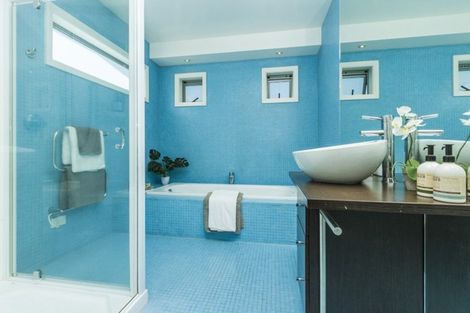 Photo of property in 13 Kittiwake Drive, Schnapper Rock, Auckland, 0632