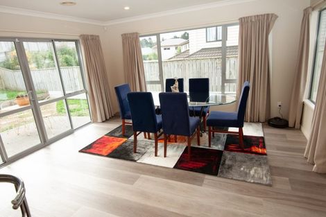 Photo of property in 48 Te Puia Drive, Aotea, Porirua, 5024