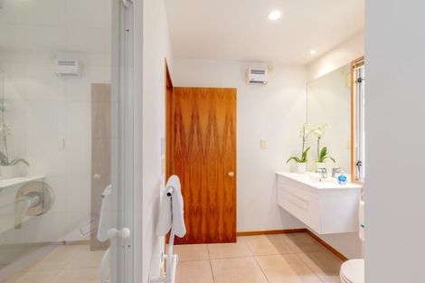 Photo of property in 2/29 Wroxton Terrace, Merivale, Christchurch, 8014