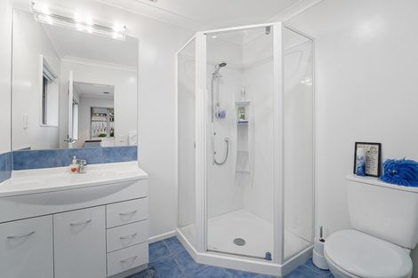 Photo of property in 3 Soldiers Way, Paraparaumu, 5032