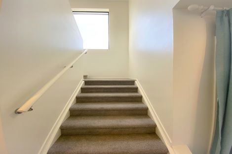 Photo of property in 7 Apple Lane, Henderson, Auckland, 0610