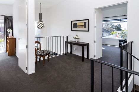 Photo of property in 15 Oceania Place, Mellons Bay, Auckland, 2014