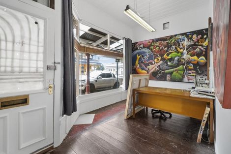 Photo of property in 96 Bridge Street, Eltham, 4322