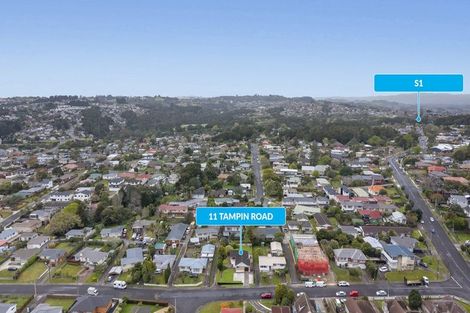 Photo of property in 11 Tampin Road, Hillpark, Auckland, 2102