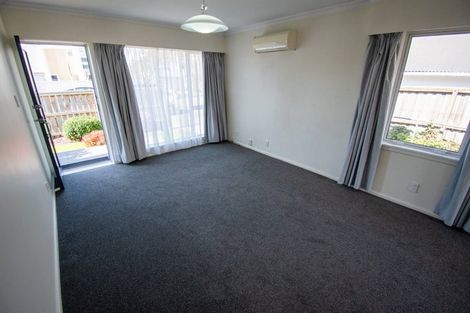 Photo of property in 1/180 Edgeware Road, Edgeware, Christchurch, 8013