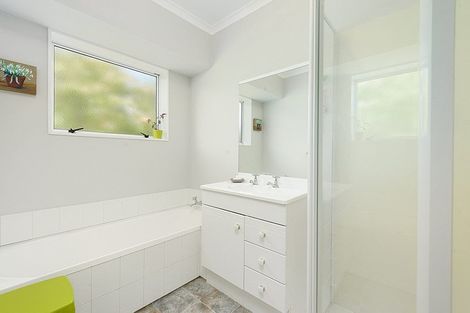 Photo of property in 20 Muir Place, Te Puke, 3119