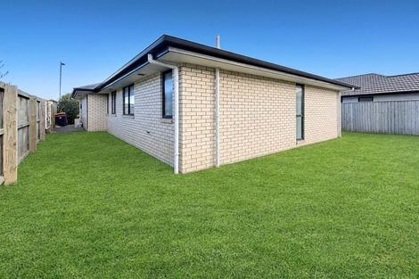 Photo of property in 18 Allied Road, Halswell, Christchurch, 8025