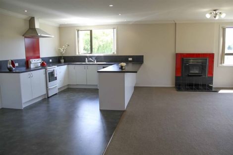 Photo of property in 7 Papatotara Road, Tuatapere, 9620