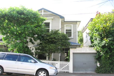 Photo of property in 8 Burnell Avenue, Thorndon, Wellington, 6011