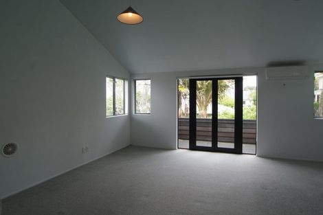 Photo of property in 42a Hill Street, Onehunga, Auckland, 1061