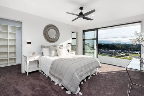 Photo of property in 11 Goldstone Place, Omokoroa, 3114