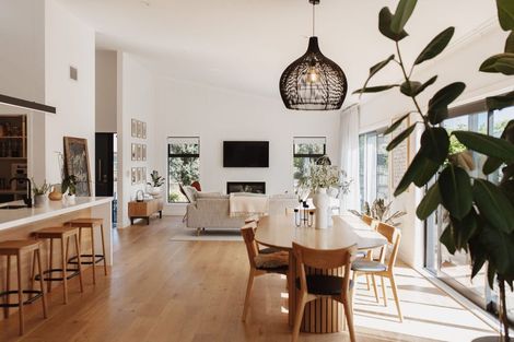 Photo of property in 72 Waipunahau Road, Waikanae, 5036