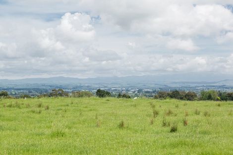 Photo of property in 13 Kempton Park Lane, Havelock North, 4130