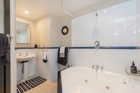 Photo of property in 2 Westminster Road, Mount Eden, Auckland, 1024