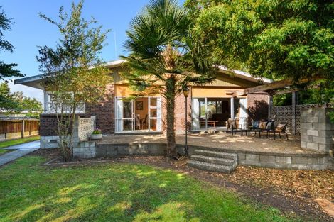 Photo of property in 18a Campbell Street, Feilding, 4702