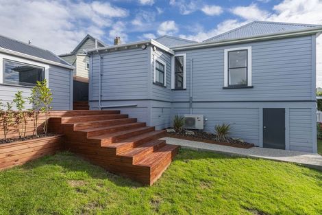 Photo of property in 7 Mosgiel Street, Mornington, Dunedin, 9011