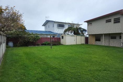 Photo of property in 42 Jans Terrace, Oakura, 4314
