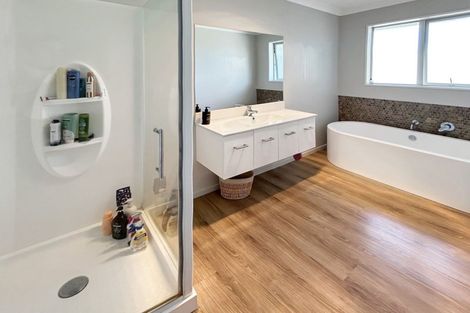 Photo of property in 1 Tupelo Place, Swannanoa, Rangiora, 7476