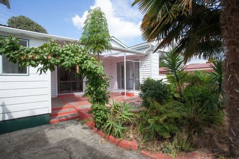 Photo of property in 32 Waerenga Road, Te Kauwhata, 3710