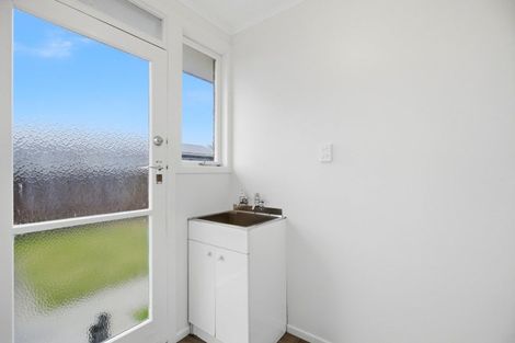 Photo of property in 5a-c Pohutukawa Drive, Tokoroa, 3420