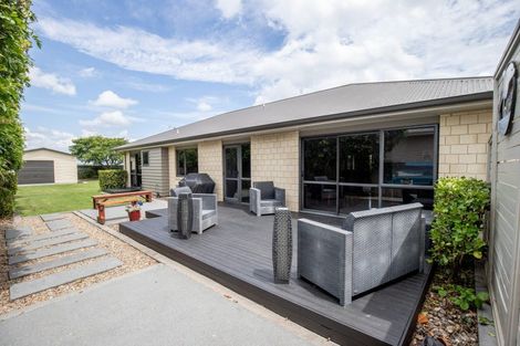 Photo of property in 13 Benner Drive, Ngatea, 3503