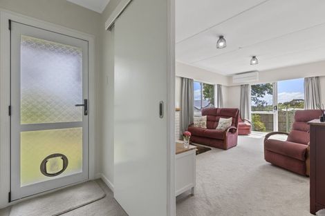 Photo of property in 5a Old South Road, Okato, 4335