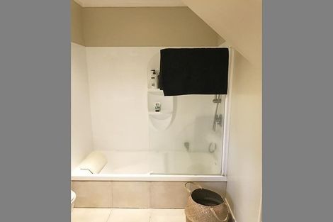 Photo of property in 57 Takahe Road, Titirangi, Auckland, 0604