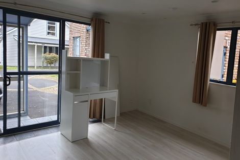 Photo of property in 46a Onewa Road, Northcote Point, Auckland, 0627