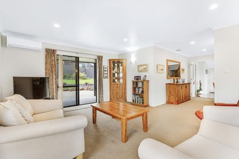 Photo of property in 5 Dallinger Street, St Andrews, Hamilton, 3200