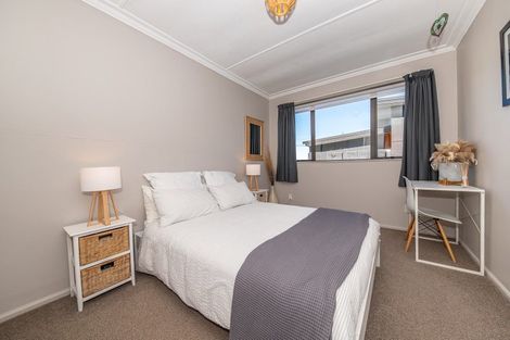 Photo of property in 33 Domett Street, Westport, 7825