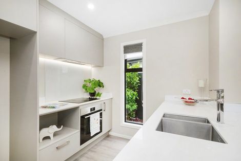 Photo of property in 6d Te Whiti Grove, Waterloo, Lower Hutt, 5011