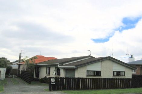 Photo of property in 17b Riverton Road, Mount Maunganui, 3116