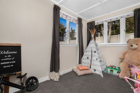Photo of property in 42 Victoria Avenue, Waiuku, 2123