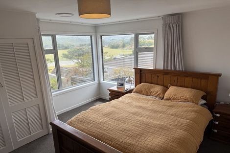 Photo of property in 3 Rydal Place, Southgate, Wellington, 6023