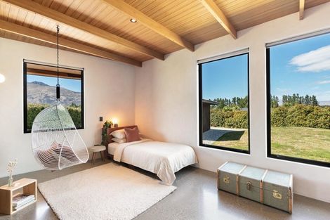 Photo of property in 20a Sam John Place, Lake Hawea, Wanaka, 9382