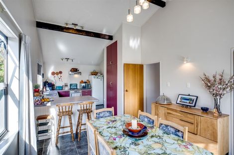 Photo of property in 2 Yeo Place, Taradale, Napier, 4112