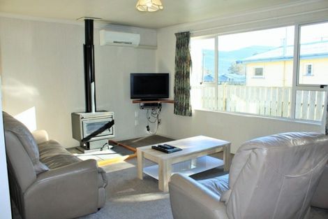 Photo of property in 51 Quintin Drive, Te Anau, 9600