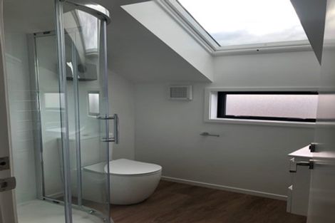 Photo of property in 2/21 Siddal Place, Richmond, Christchurch, 8013