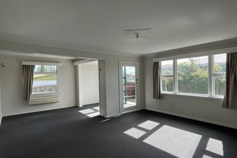Photo of property in 2/51 Saint Johns Street, Woolston, Christchurch, 8062