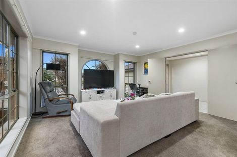 Photo of property in 99 Barrington Drive, Huntington, Hamilton, 3210