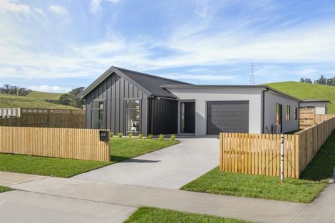 Photo of property in 205 Adler Drive, Ohauiti, Tauranga, 3112
