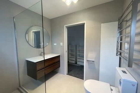 Photo of property in 103 Rangeview Road, Sunnyvale, Auckland, 0612